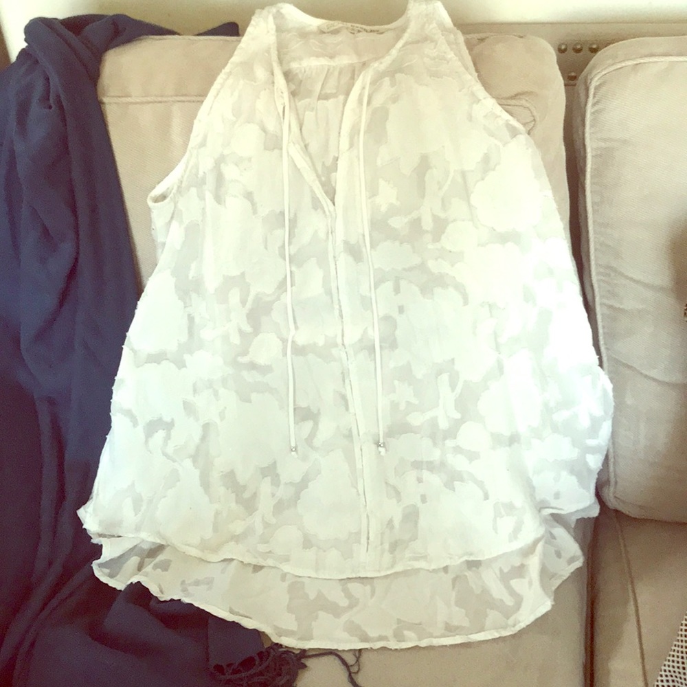 Rachel Rachel Roy size small flower tunic top.